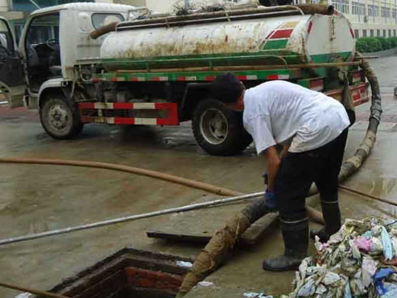 皇姑区化粪池清理 抽粪 高压清洗各种管道雨水管道